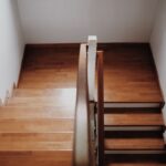 Czym spryskać podłogę, aby pies na nią nie sikał